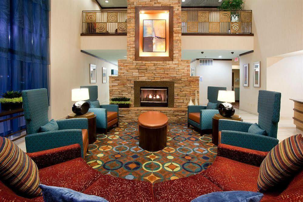 Holiday Inn Express Hotel & Suites Albuquerque - North Balloon Fiesta Park By Ihg Екстериор снимка